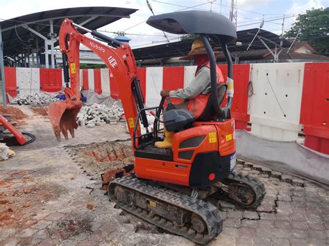 mini excavators malaysia